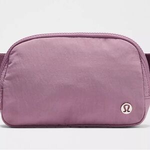 lululemon athletica Lavender Lux 1L Everywhere Belt Bag